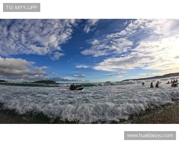 三亚娱乐场推荐：海滨度假娱乐项目全攻略